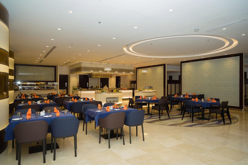 Holiday Inn Yanbu By Ihg Экстерьер фото