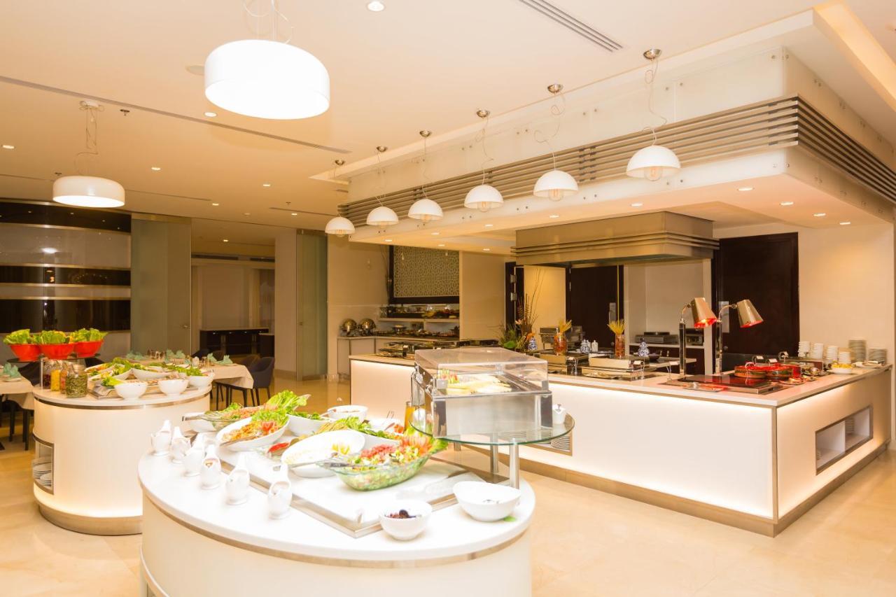 Holiday Inn Yanbu By Ihg Экстерьер фото